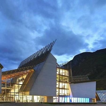 Komodo Short Stay Apartments Trento Dış mekan fotoğraf