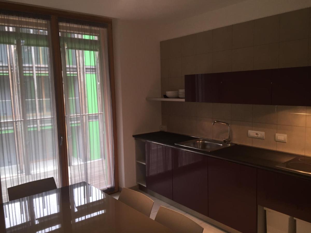 Komodo Short Stay Apartments Trento Dış mekan fotoğraf