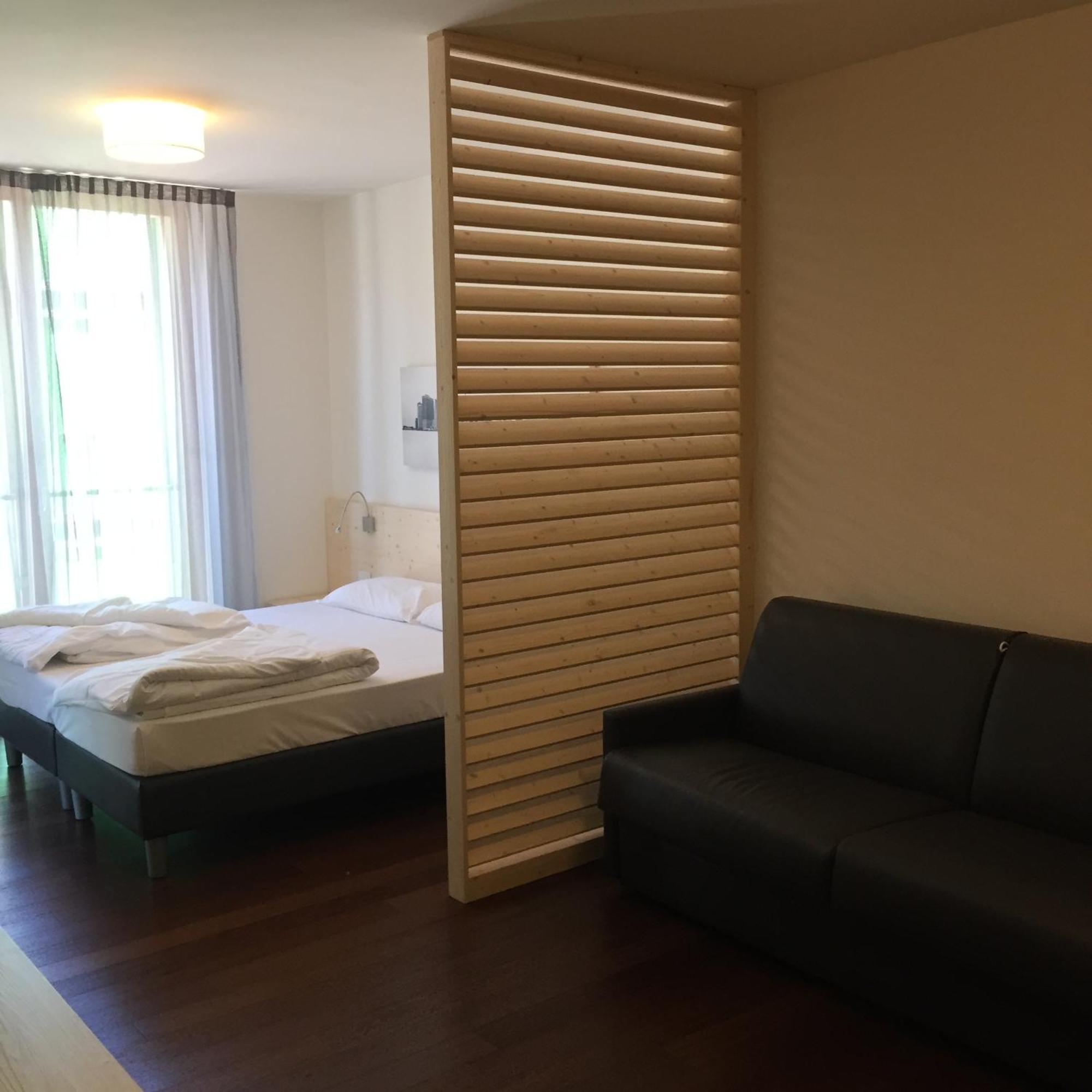 Komodo Short Stay Apartments Trento Dış mekan fotoğraf
